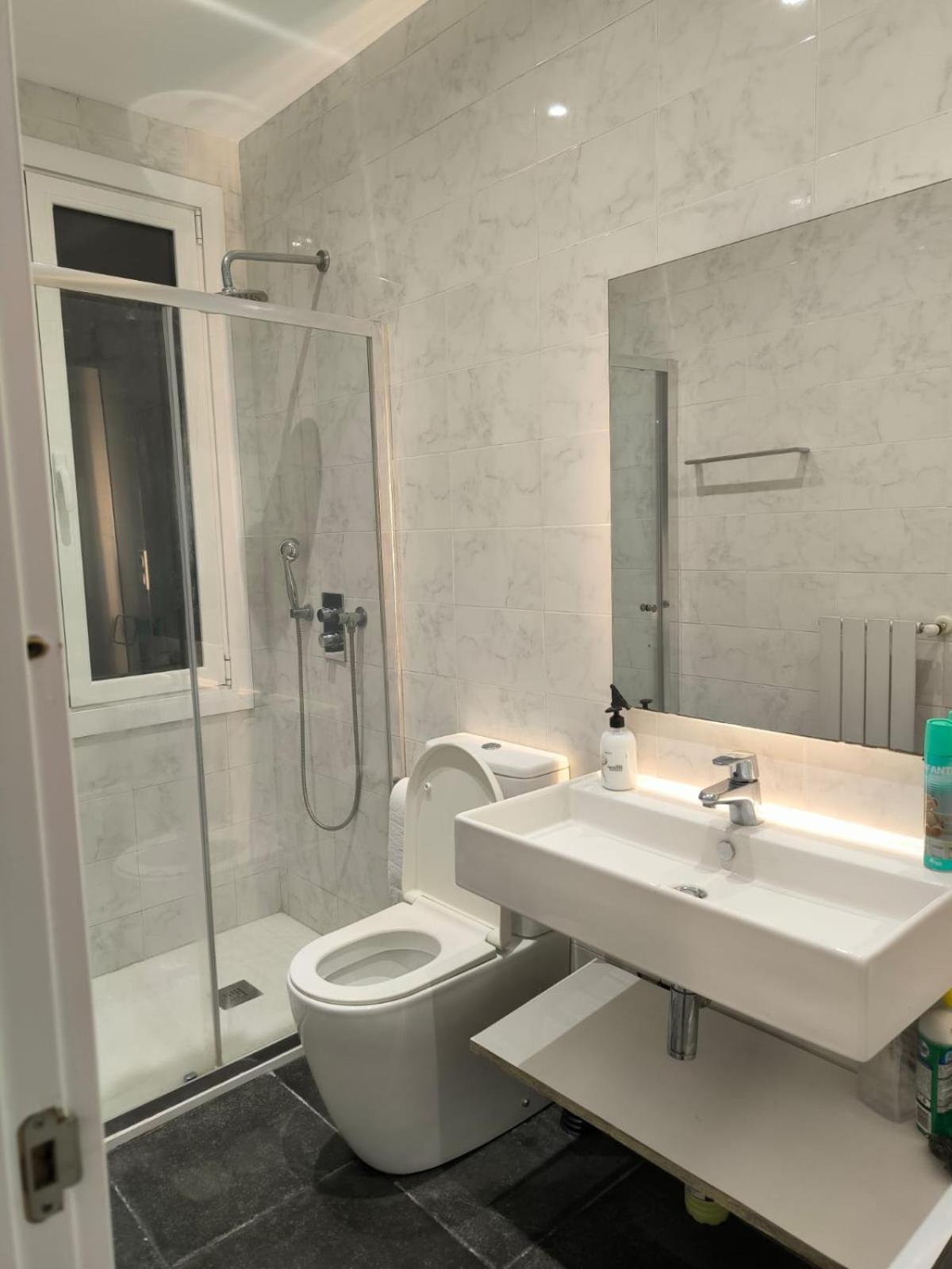 18 Habitacion En Vivienda Centrica Bilbao Exterior photo